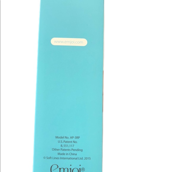 Emoji micro-pedi NEW in box and original packaging. - Picture 3 of 8